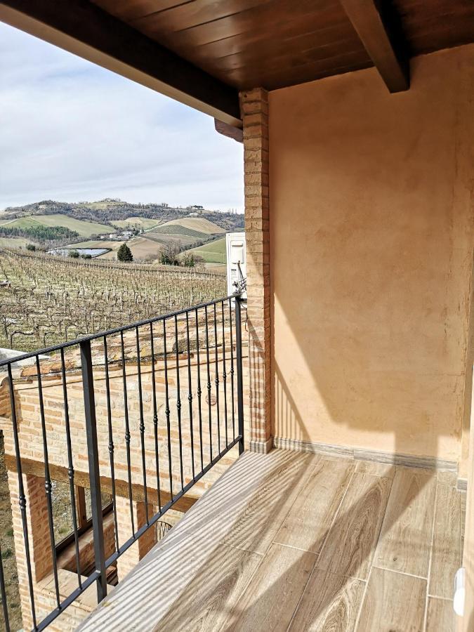 Ortezzano Agriturismo Vecchio Gelso מראה חיצוני תמונה