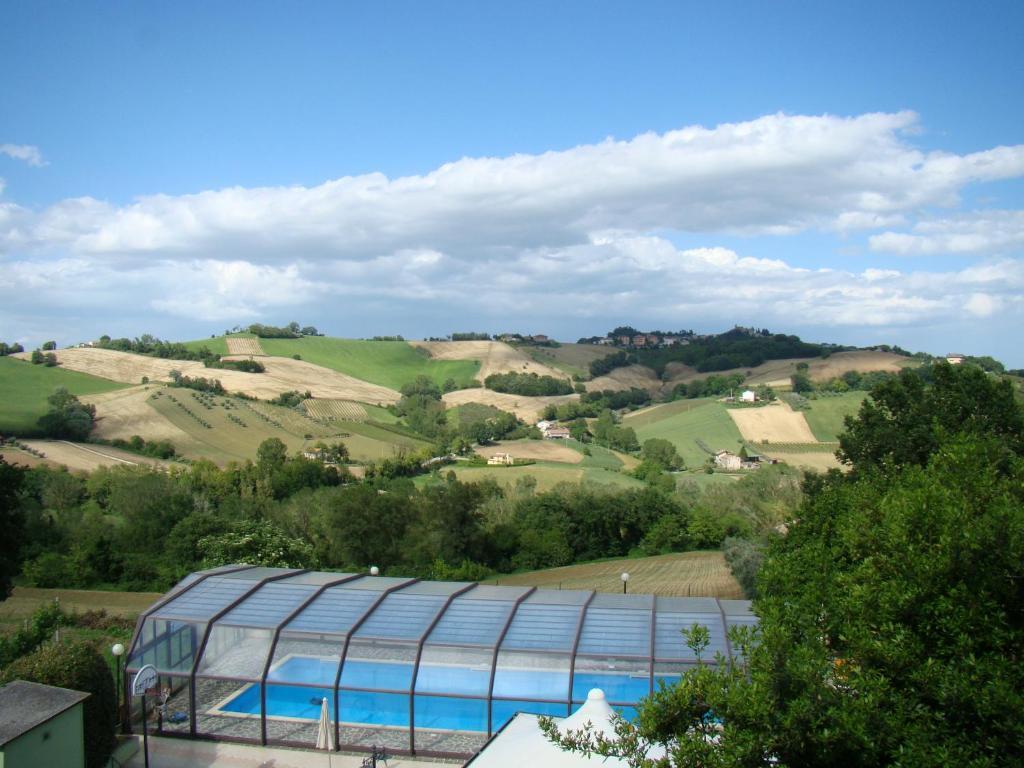 Ortezzano Agriturismo Vecchio Gelso מראה חיצוני תמונה